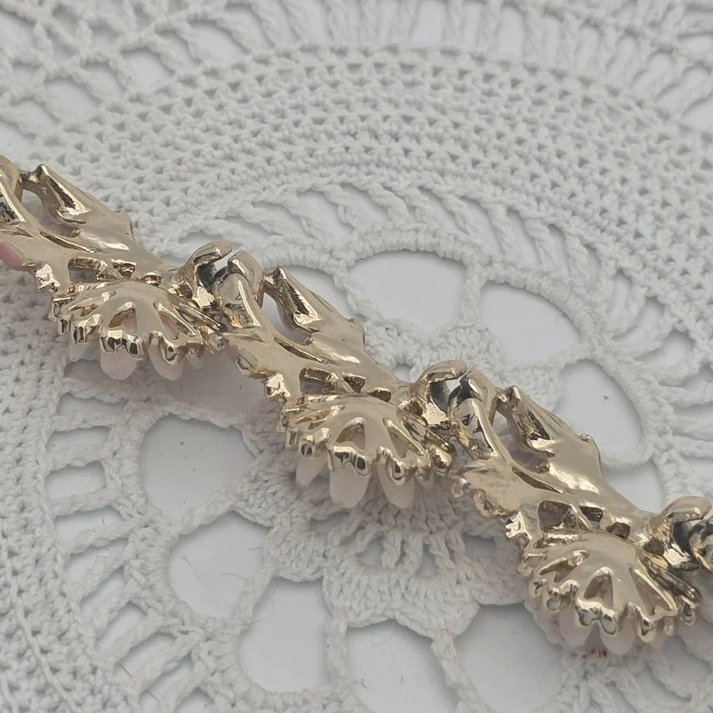 Arthur Pepper Pink Flower Bracelet Earrings Set ART Soft Plastic Rhinestones